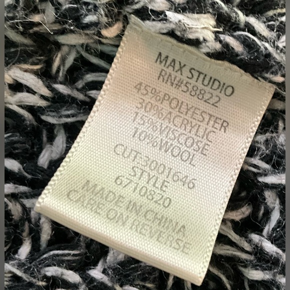 Max Studio sophisticated classic Black and White Knit Sweater long Cardigan S - Picture 4 of 7